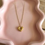 Fijne goudkleurige ketting met kleine hart hanger – Studio Glow Jewels