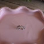 Zilverkleurige verstelbare ring met cirkels en fonkelende details – Studio Glow Jewels